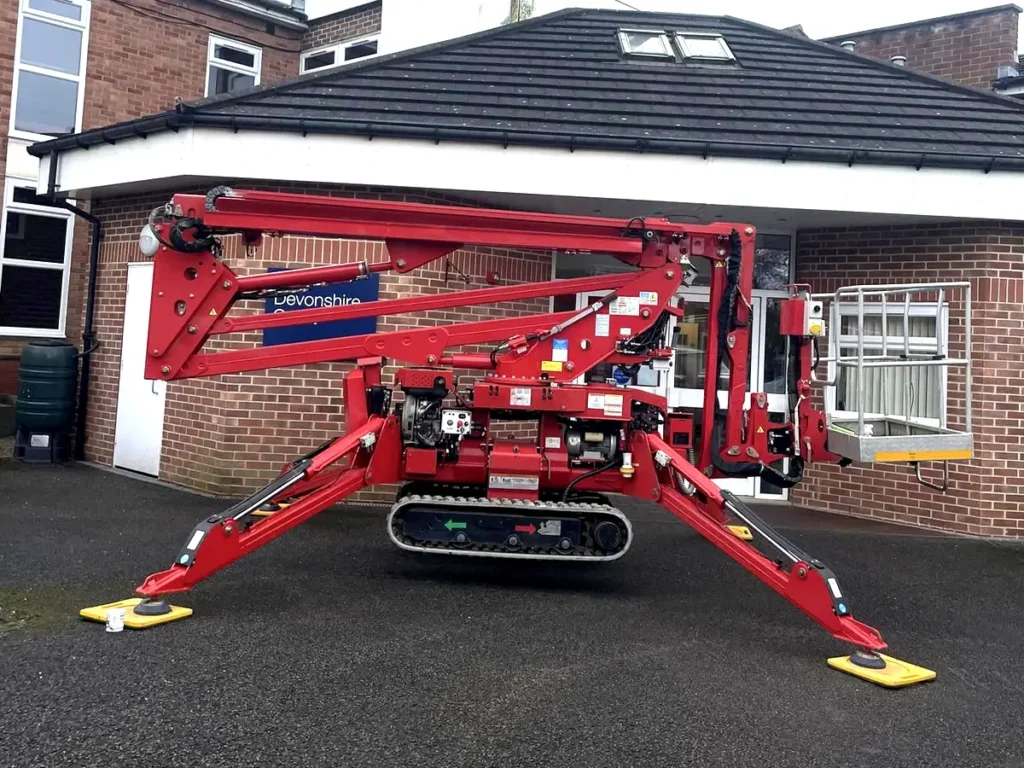Home 9 17m Tracked Spider Picker Services in Macclesfield Cheshire